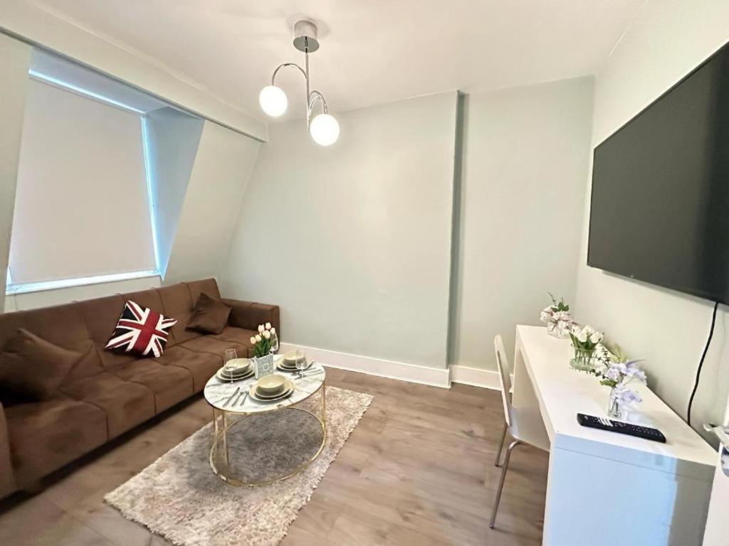 Appartamento Comfortable Near Central Londra